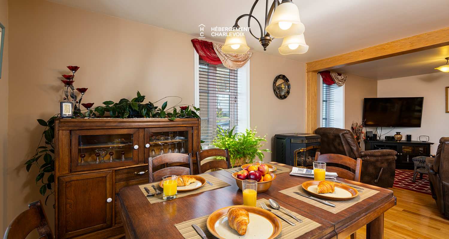 Le 1368 - Une vue sublime sur le fleuve St-Laurent à deux pas du Massif